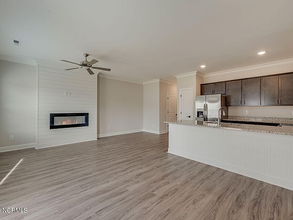 5th image of 2116 N Kali Lane #B