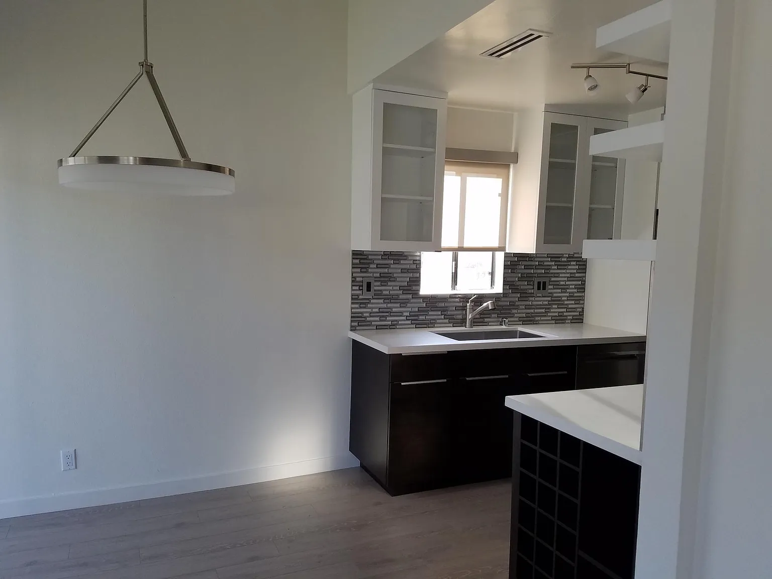 1237 N Ogden Dr — Photo 2