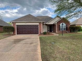 22 Old Bridge Cv, Jackson, MS 39272