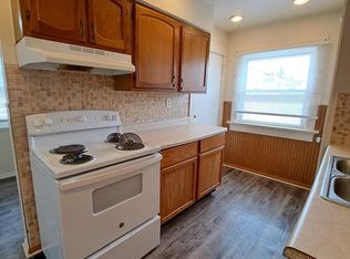 43 E Shadyside Dr, Dayton, OH 45405