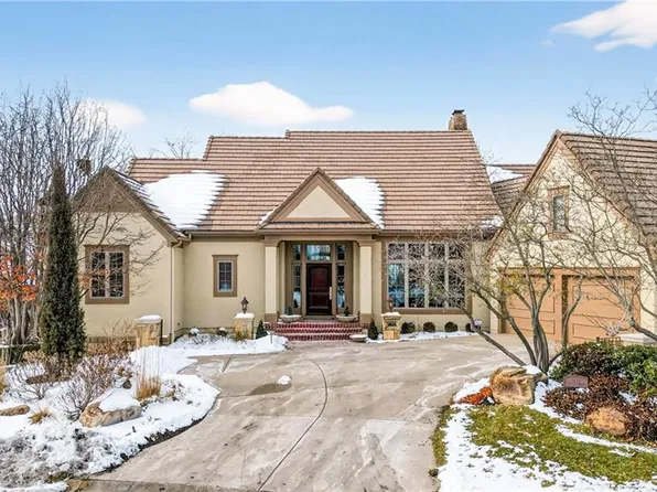 2108 W 115th St, Leawood, KS 66211