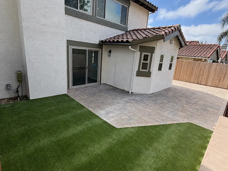 2058 Sea Village Cir — Photo 29