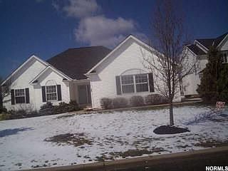 1st image of 657 Winslow Dr