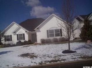 657 Winslow Dr, Aurora, OH 44202