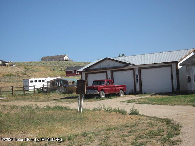 2nd image of 5 Shelley Rd