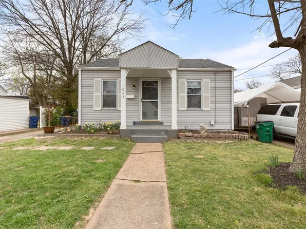 1053 Rockman Pl, Saint Louis, MO 63119