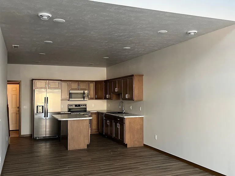 2406 E Copalis Pl — Photo 9