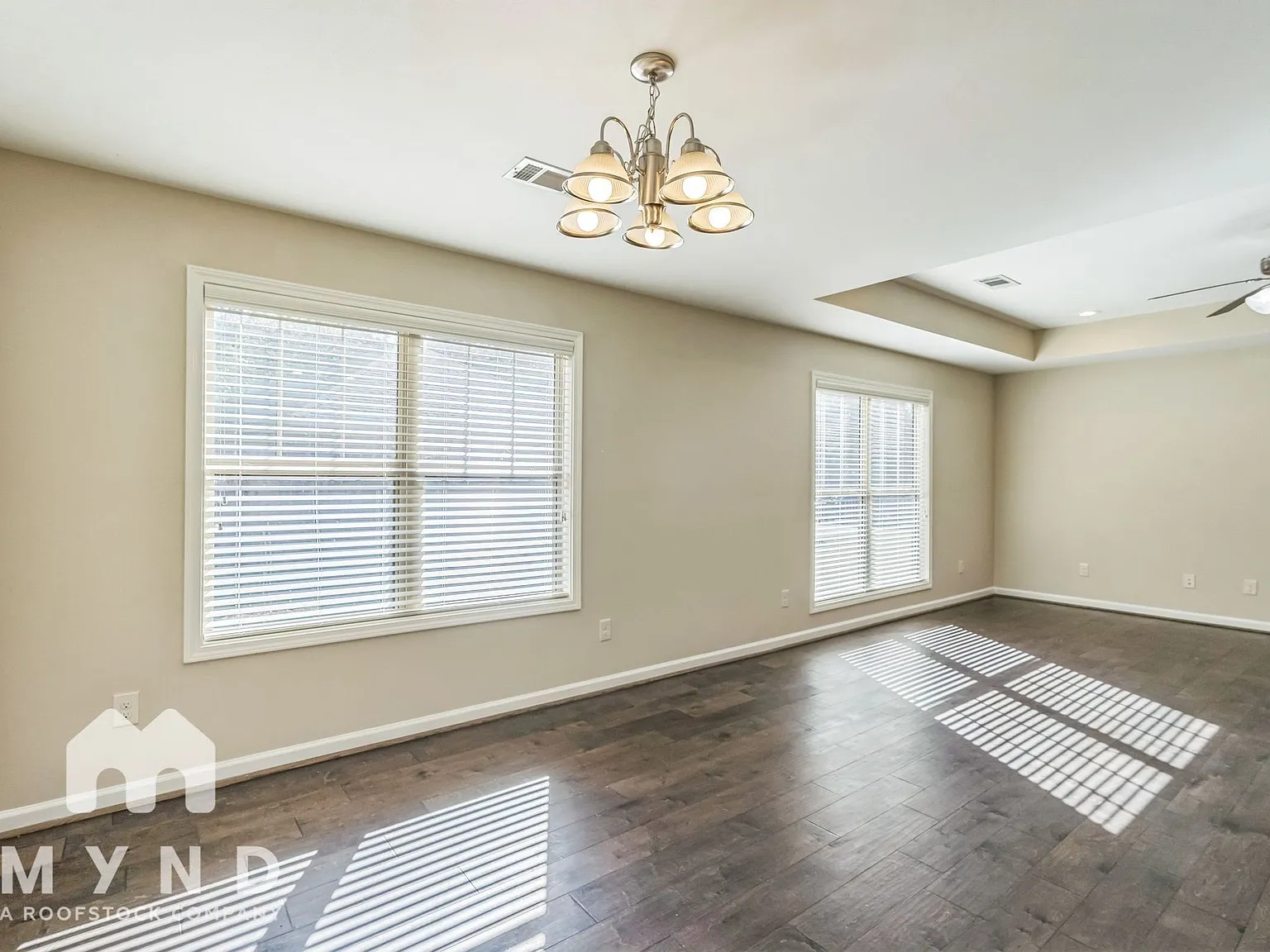 3 bed, 2.0 bath, 1540 sqft, $1,695 — Photo 4