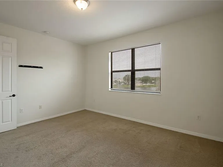 5265 Beckton Rd — Photo 13