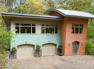 1123 Juanita Dr, Coraopolis, PA 15108