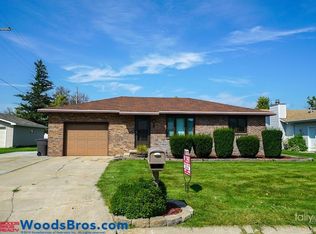 1104 E Oklahoma Ave, Grand Island, NE 68801