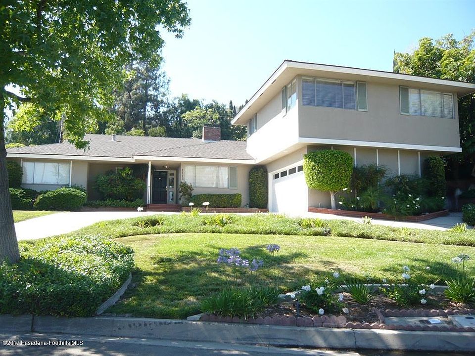 1st image of 1115 Oakwood Pl