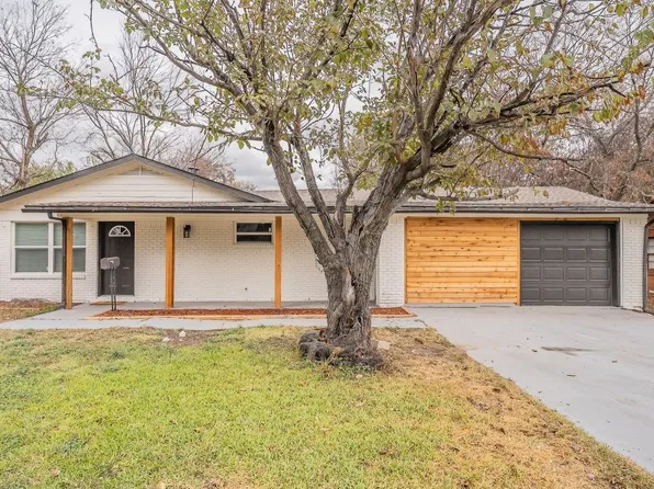 5012 Roxie St, Haltom City, TX 76117