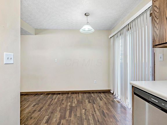 5th image of 926 Noddymill Ln E #30C