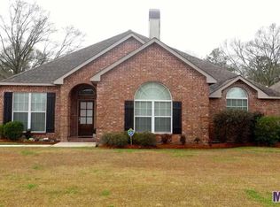 10354 Indian Creek Dr, Denham Springs, LA 70726