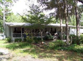 1094 Lynn Haven Dr, Hortense, GA 31543