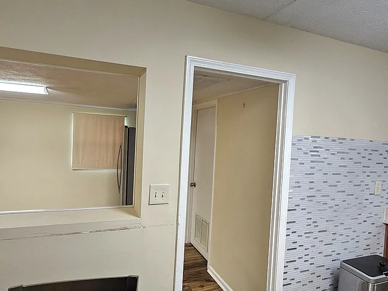 3223 Shallowford Rd NE — Photo 6