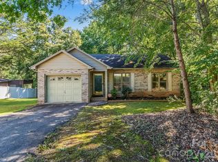 2524 Robinson Rd, Newton, NC 28658