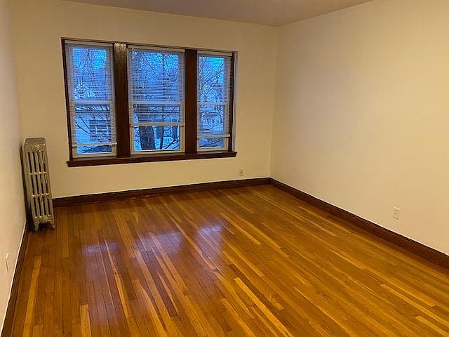 1st image of 119 W Wyoming Ave APT 16
