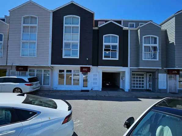 1180 Hillside Blvd, Daly City, CA 94014