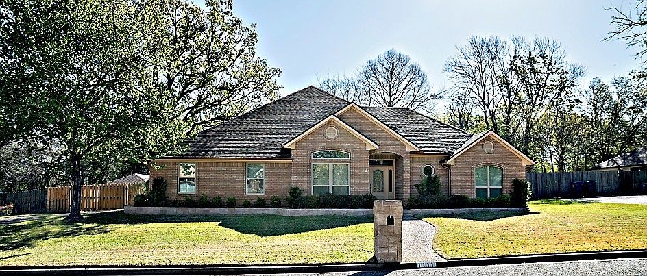 1st image of 1111 Lonnie Dr