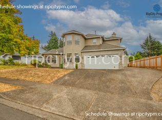 8560 SW Maricopa Dr, Tualatin, OR 97062