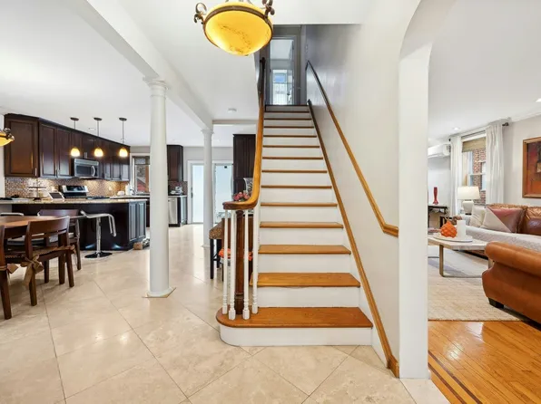 1849 Stillwell Ave, Bronx, NY 10469