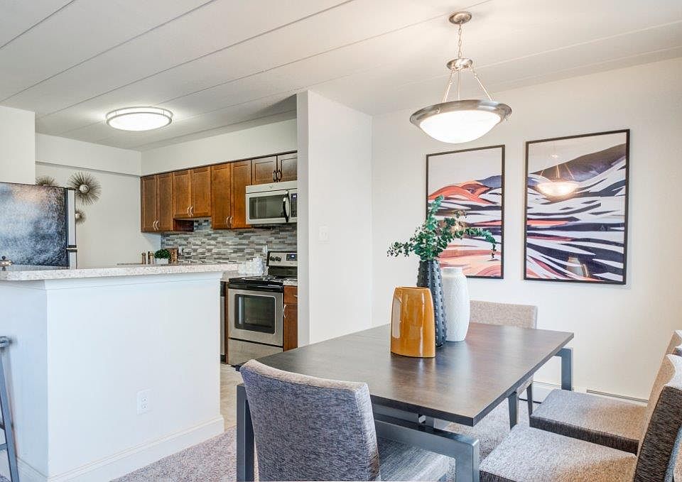 Stonegate at Devon Apartment Homes 300 Avon Rd Devon PA Zillow