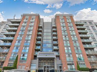 120 Dallimore Cir N #710, Toronto, ON M3C 4J1