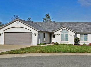 3030 Misty Glen Dr, Redding, CA 96001