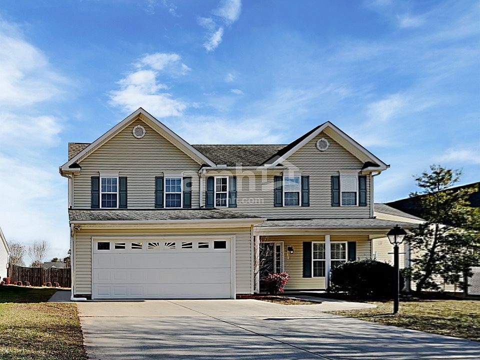 1st image of 1843 Longmont Dr