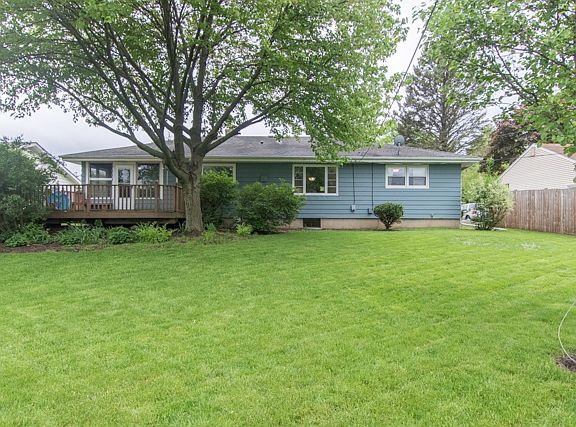 4th image of 156 Hartway Dr