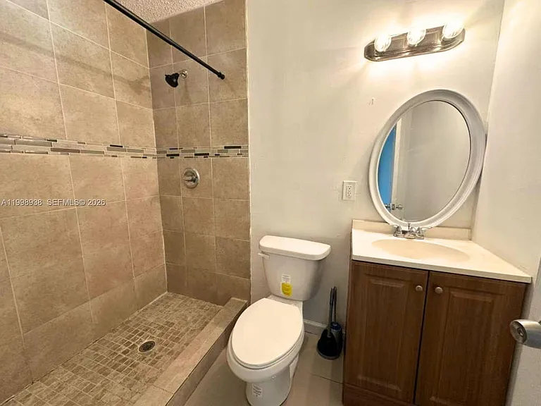 623 NW 3rd Ave #1 — Photo 7
