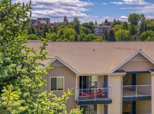 Emerald Downs Apartments, Pullman, WA 99163