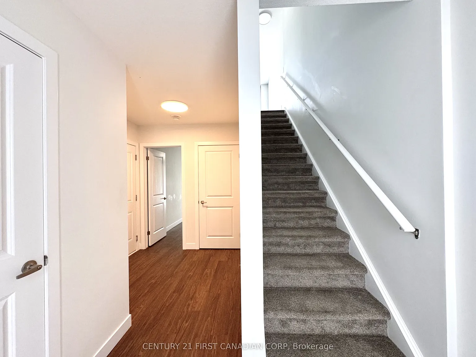 4 bed, $2,900 — Photo 4