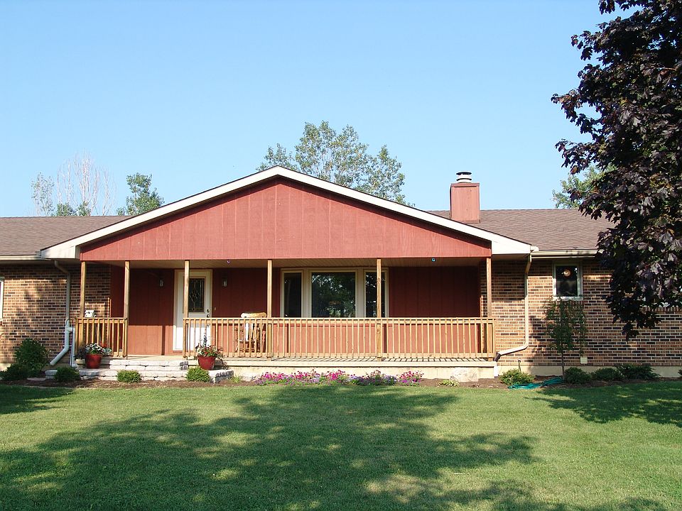 Front, covered porch