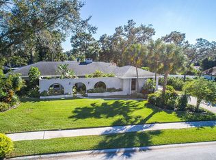 2032 Spanish Pines Dr, Dunedin, FL 34698