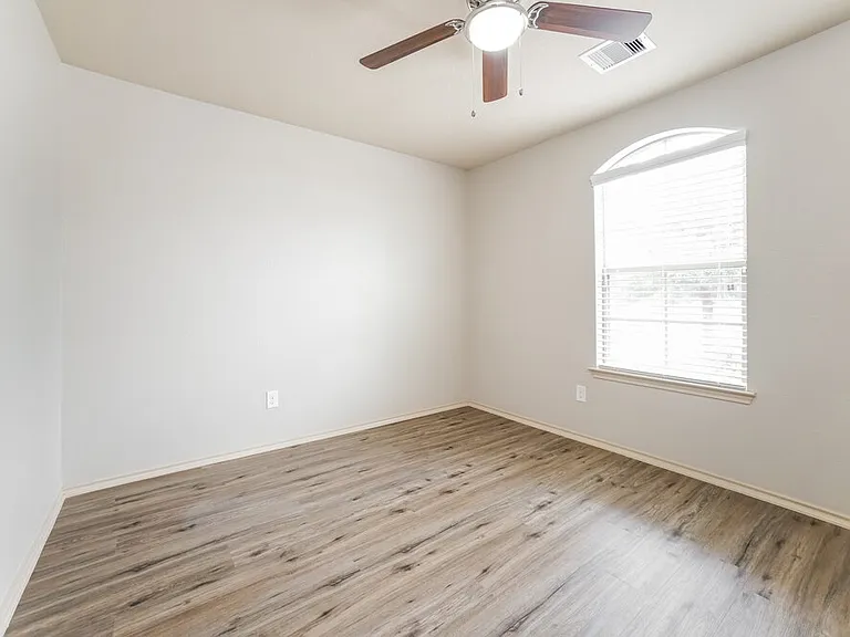 23302 Sawmill Pass — Photo 14
