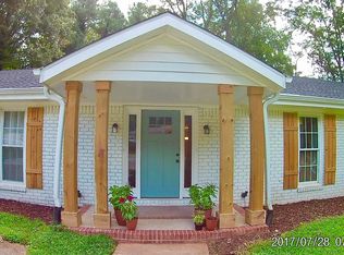 295 Norcross St APT A, Roswell, GA 30075