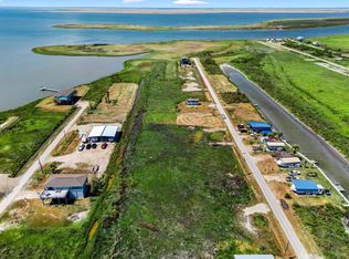 1159 Blacks Slip, Gilchrist, TX 77650