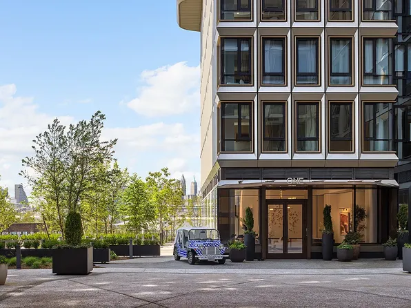 480 Kent Avenue image 28 of 32