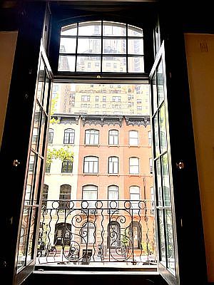 3rd image of 107 E 35th St APT 2A