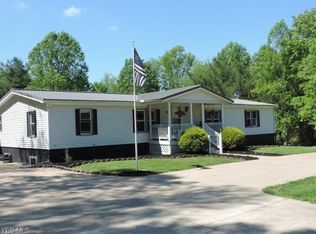 2446 Bern Dr LOT 101, Millersburg, OH 44654