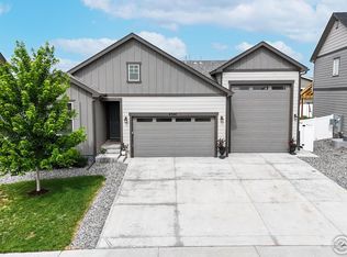 4504 Hollycomb Dr, Windsor, CO 80550