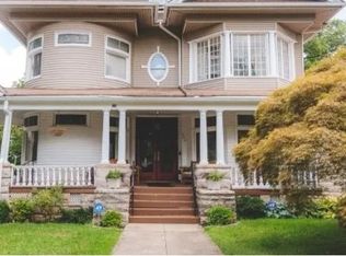 228 N Arlington Ave Floor 2, East Orange, NJ 07017