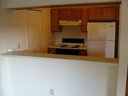 2nd image of 2226 Hampton Meadows Ln