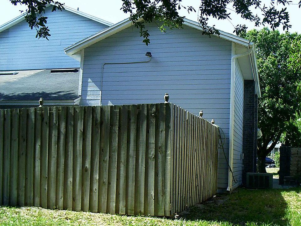 2nd image of 440 Alston Dr