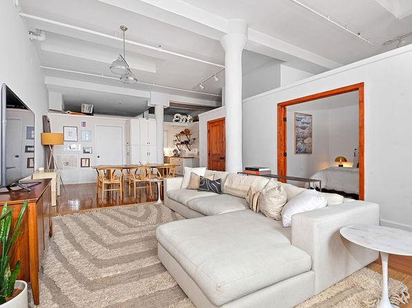 50 Bridge St APT 505