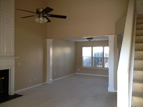 4th image of 9208 Bellegarde Dr