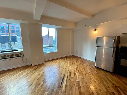 Rented by City Connections Realty | media 5
